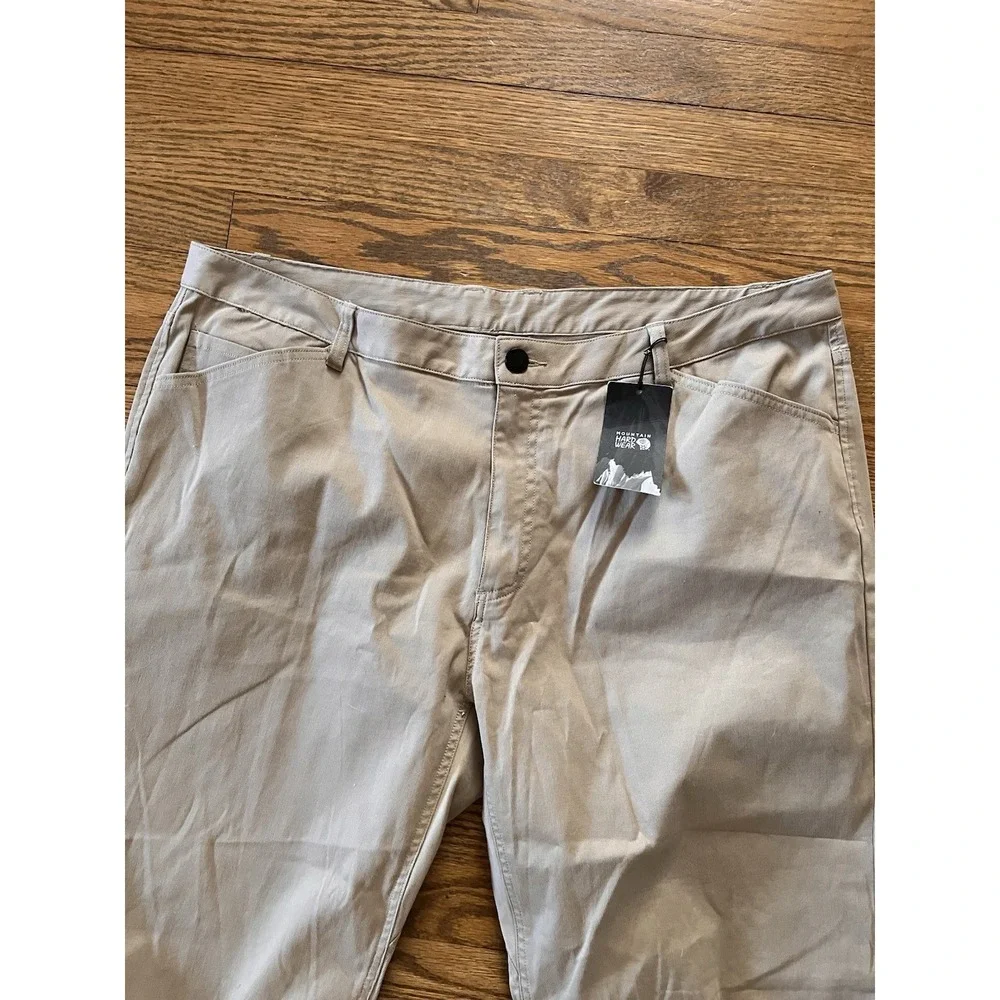 NWT Mountain Hardwear Kentro Cord‎ Tan Pants Mens 42x30 Hiking Climbing
